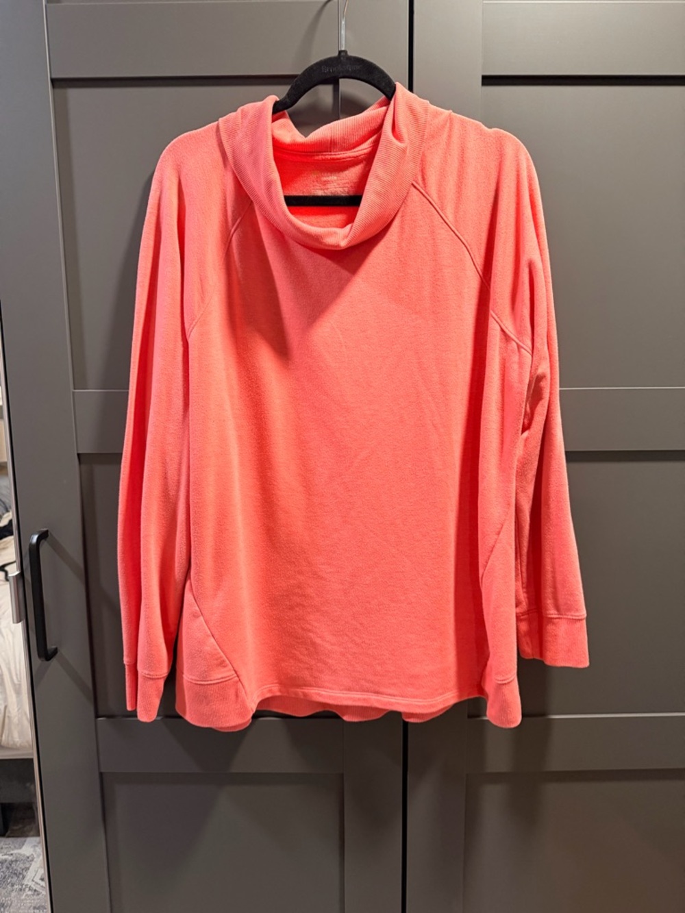 Tek Gear Coral Pink Sweatshirt Top